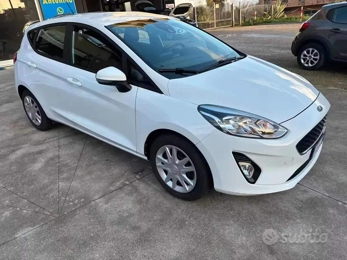Usata Ford Fiesta Business Edition 86 CV (63 kW) 2019 Bianco Utilitaria
