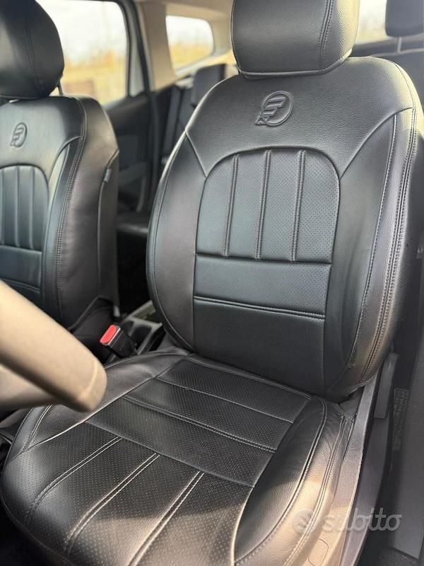 Usata Dacia Duster Prestige 115 CV (84 kW) 2019 Bianco SUV