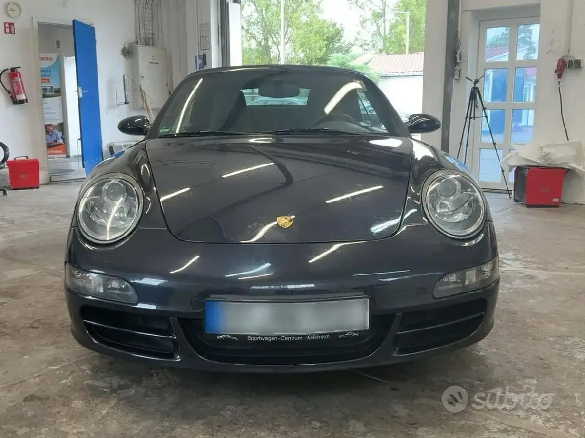 Usata Porsche 911 Carrera Cabriolet 325 CV (239 kW) 2006 Blu/azzurro Cabrio