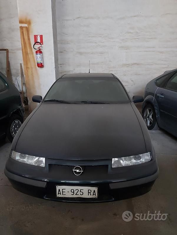 Usata Opel Calibra 136 CV (100 kW) 1995 Blu Coupé