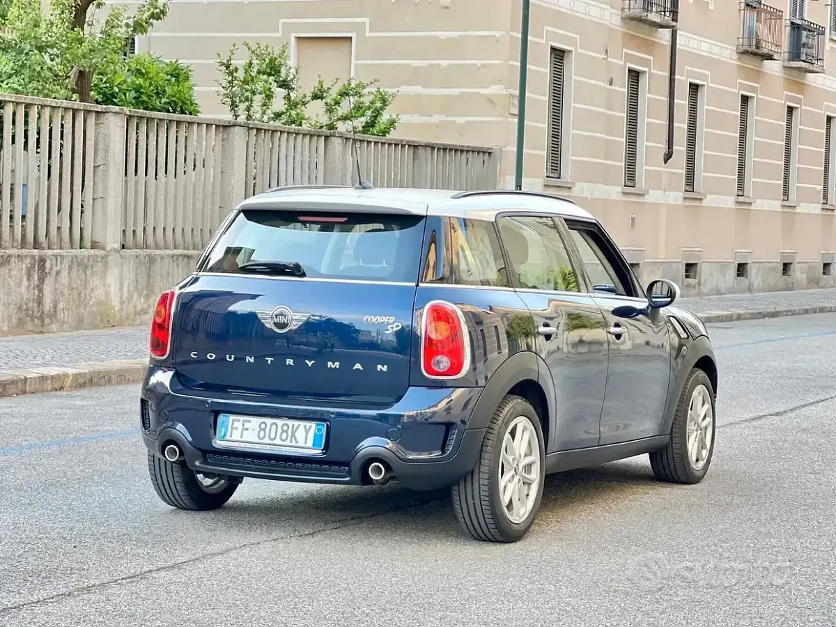 Usata Mini Cooper SD Business 143 CV (105 kW) 2016 Bluazzurro Utilitaria