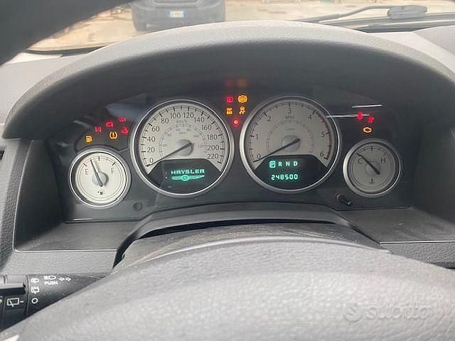 Usata Chrysler Grand Voyager 163 CV (119 kW) 2010 Nero Monovolume