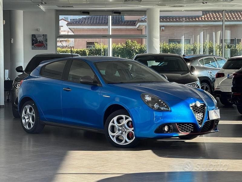 Usata Alfa Romeo Giulietta 120 CV (88 kW) 2018 Azzurro Berlina