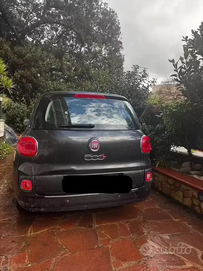 Usata Fiat 500L Living 120 CV (88 kW) 2016 Nero Monovolume