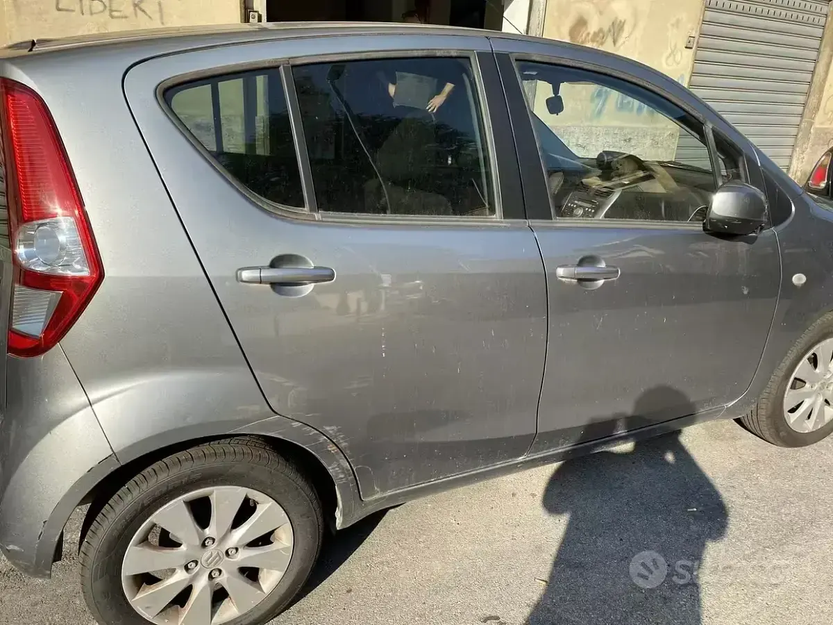 Usata Suzuki Splash 65 CV (47 kW) 2008 Grigio Utilitaria