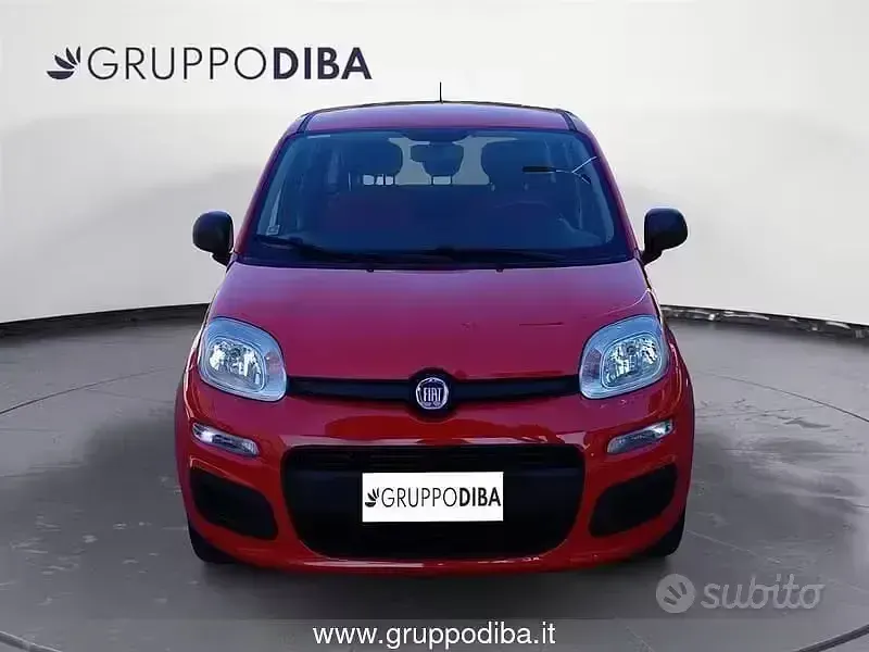 Usata Fiat Panda Pop 69 CV (50 kW) 2018 Rosso Utilitaria