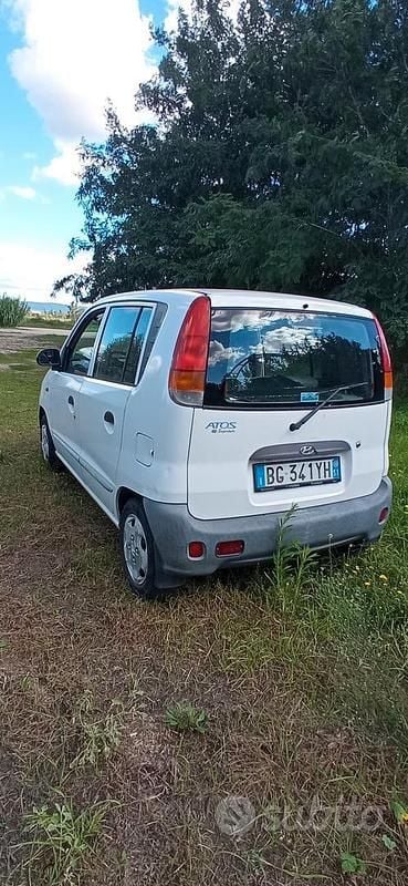 Usata Hyundai Atos 55 CV (40 kW) 1999 Bianco Utilitaria