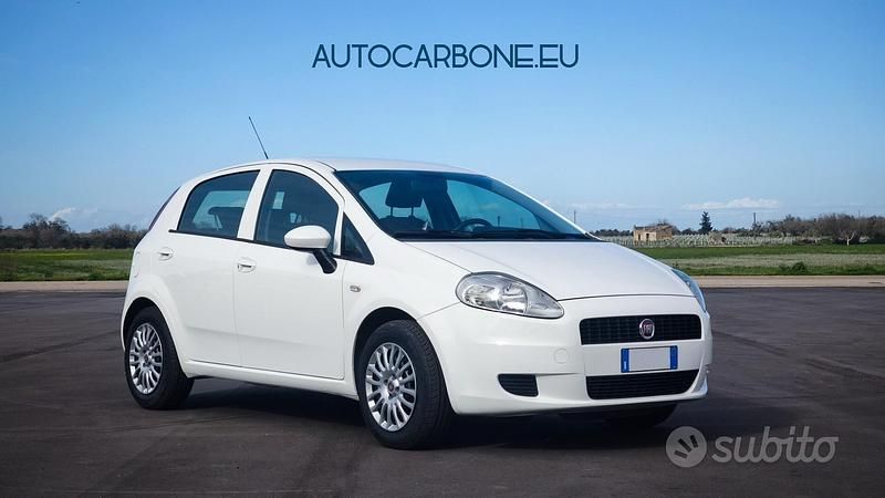 Usata Fiat Grande Punto 2011 Nero Utilitaria
