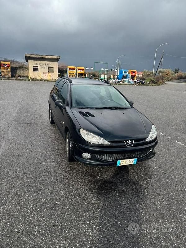Usata 2005 Peugeot 206 Station wagon | 1300 € - Immagine 1/4
