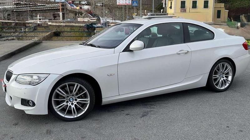 Bianco Usata 2010 BMW 335 M Sport Coupé | 21.500 € (Super prezzo) - Immagine 1/4