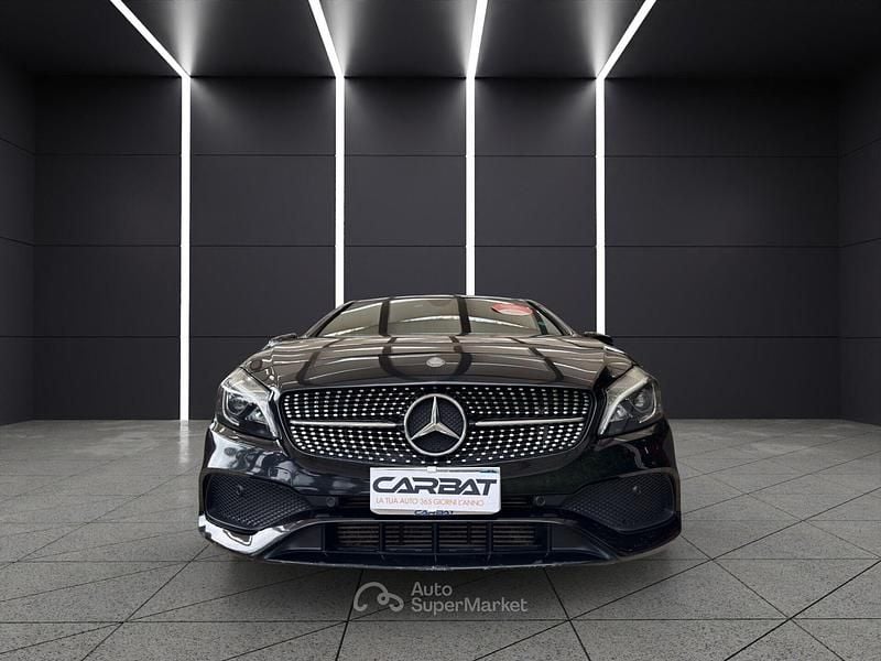 Usata Mercedes A180 Premium 109 CV (80 kW) 2017 Nero Berlina