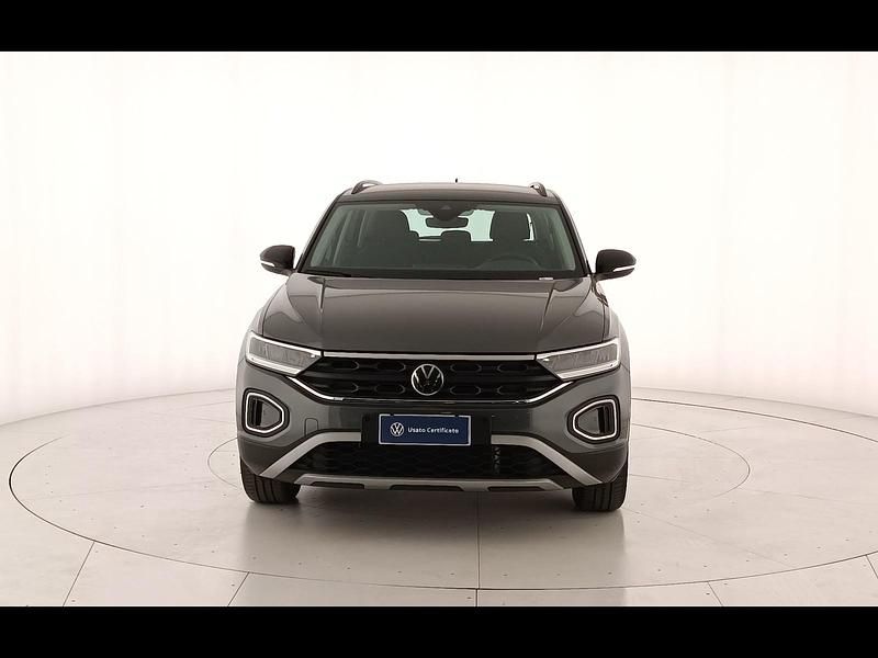 Usata VW T-Roc Life 150 CV (110 kW) 2024 Grigio SUV