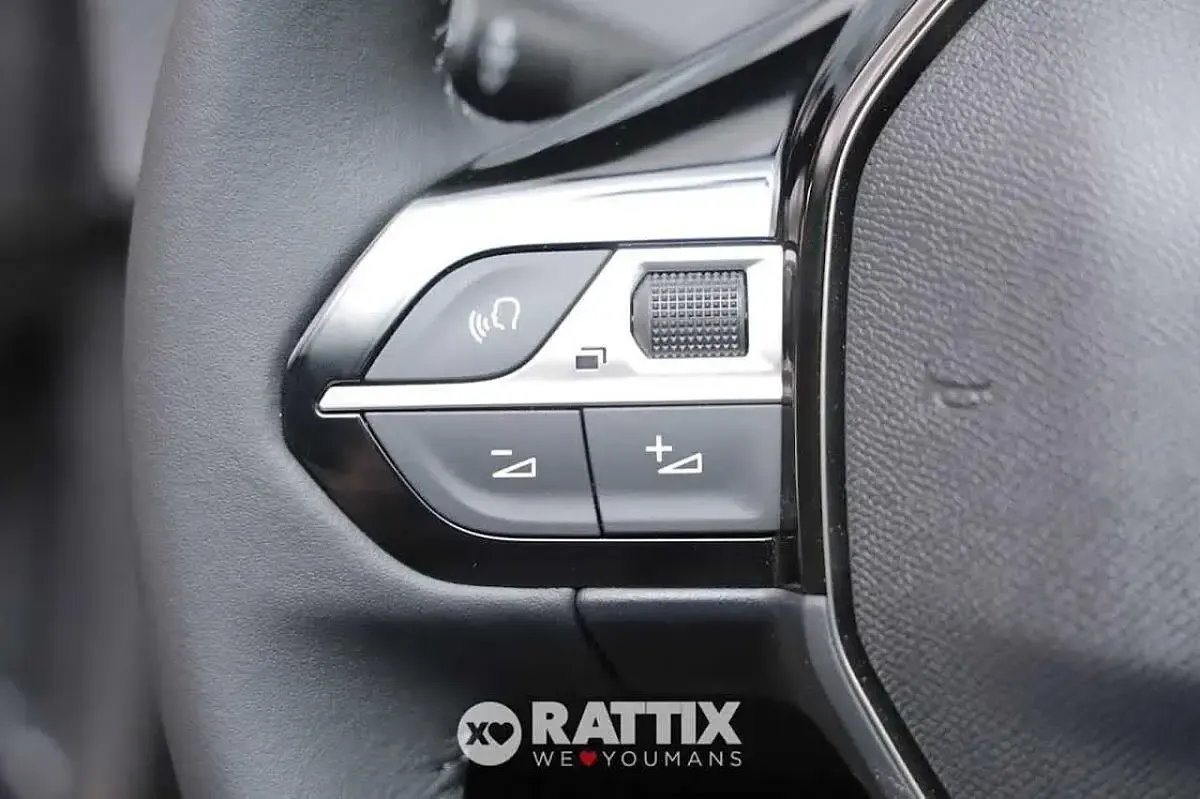 Nuova Peugeot 208 Style 101 CV (74 kW) 2026 Grigio Utilitaria