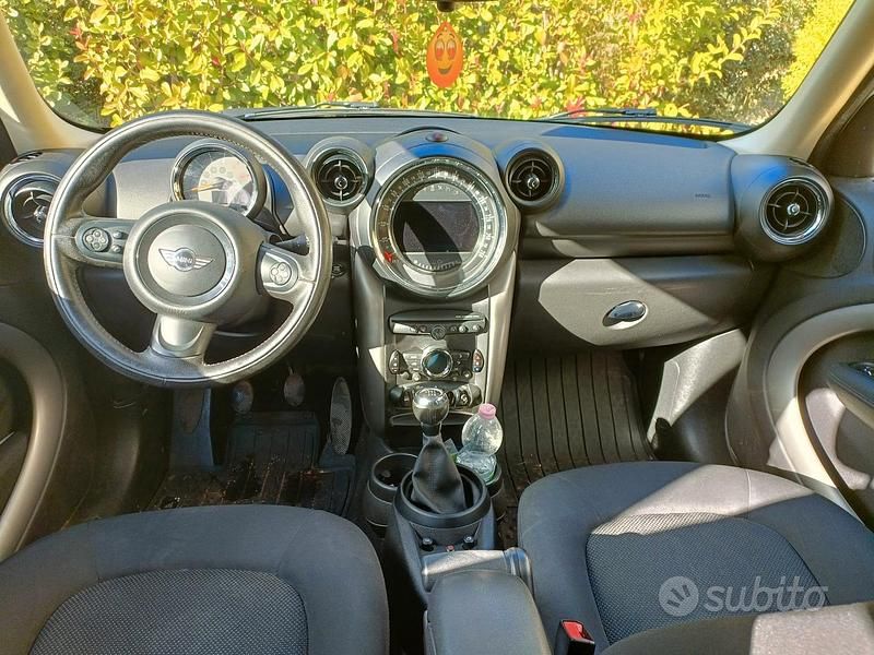 Usata Mini One D Countryman 90 CV (66 kW) 2016 Bianco SUV