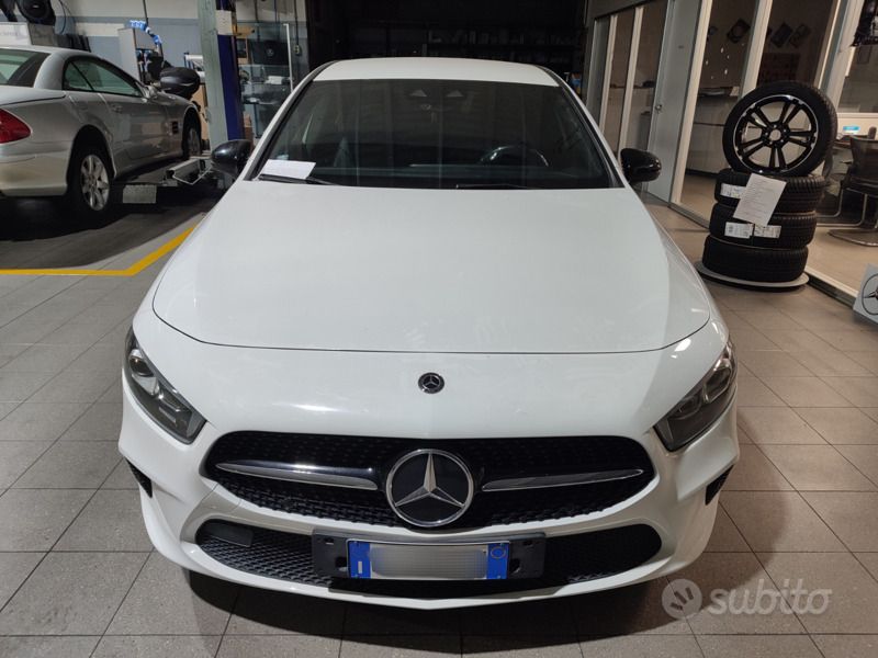 Usata 2019 Mercedes A180 Edition Tre volumi | 27.000 € (Molto cara) - Immagine 1/4