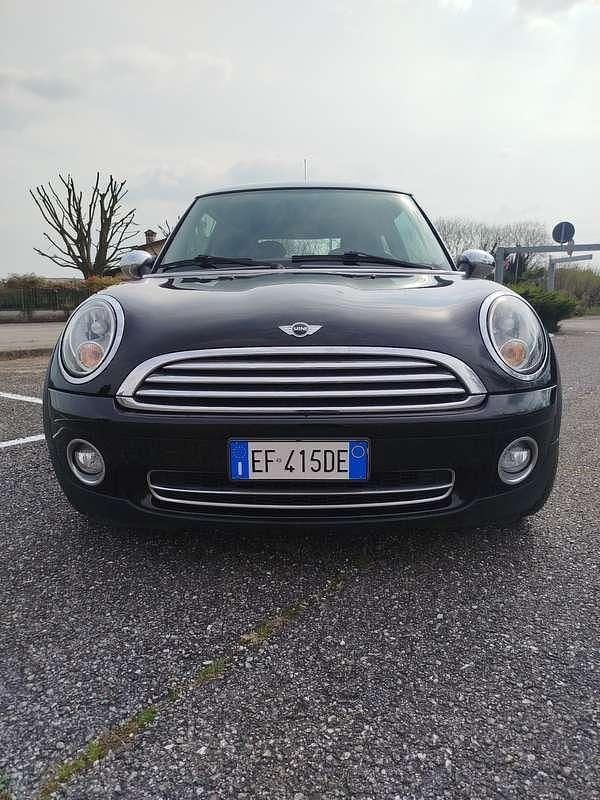 Begagnad Mini Cooper 120 HK (88 kW) 2010 Halvkombi