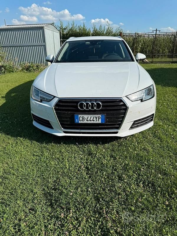 Usata Audi A4 120 CV (88 kW) 2019 Bianco Station wagon