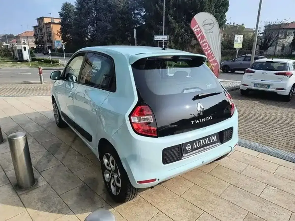 Usata Renault Twingo 90 CV (66 kW) 2019 Blu/azzurro Utilitaria