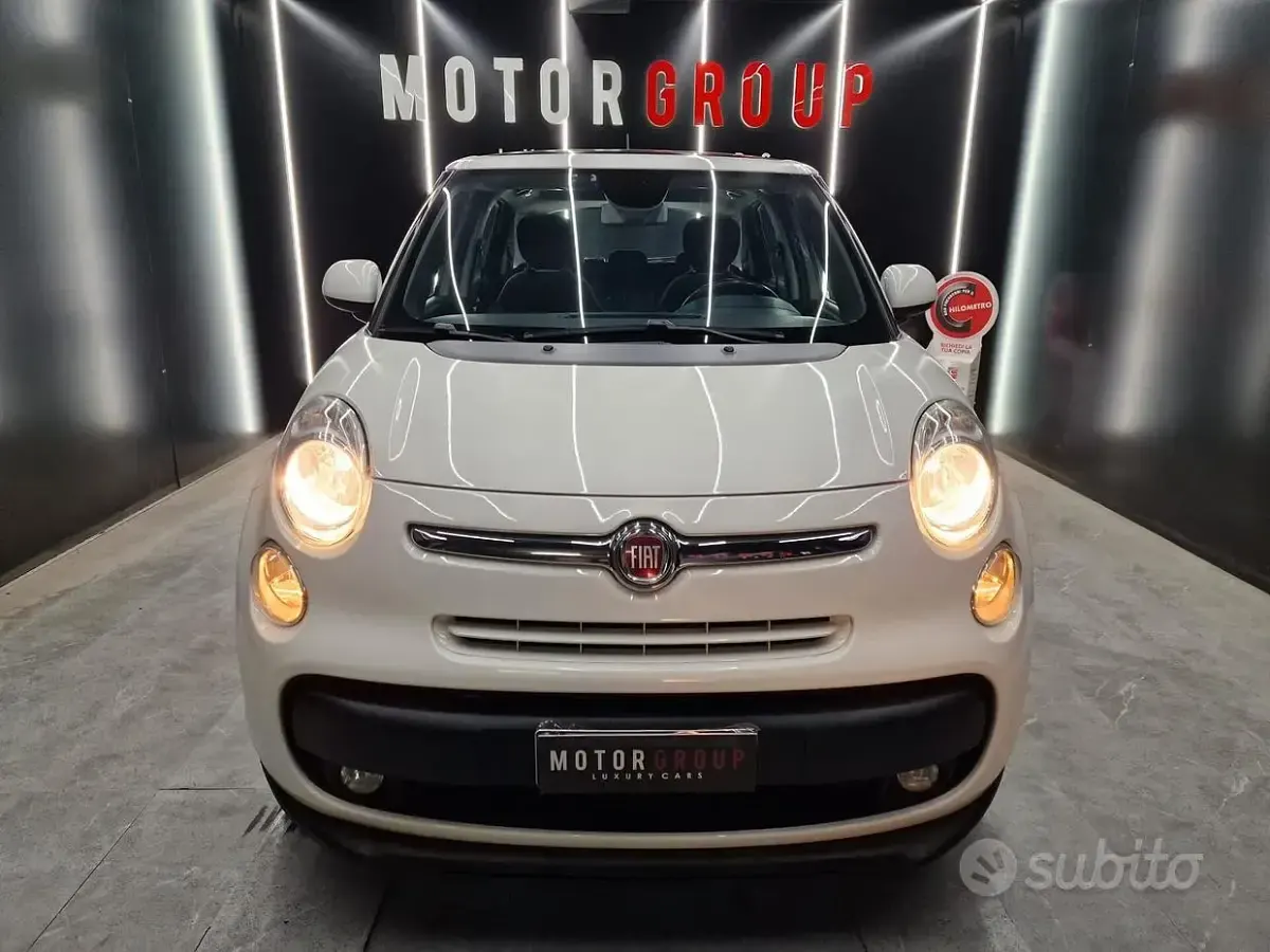 Usata Fiat 500L Lounge 95 CV (69 kW) 2016 Bianco Monovolume