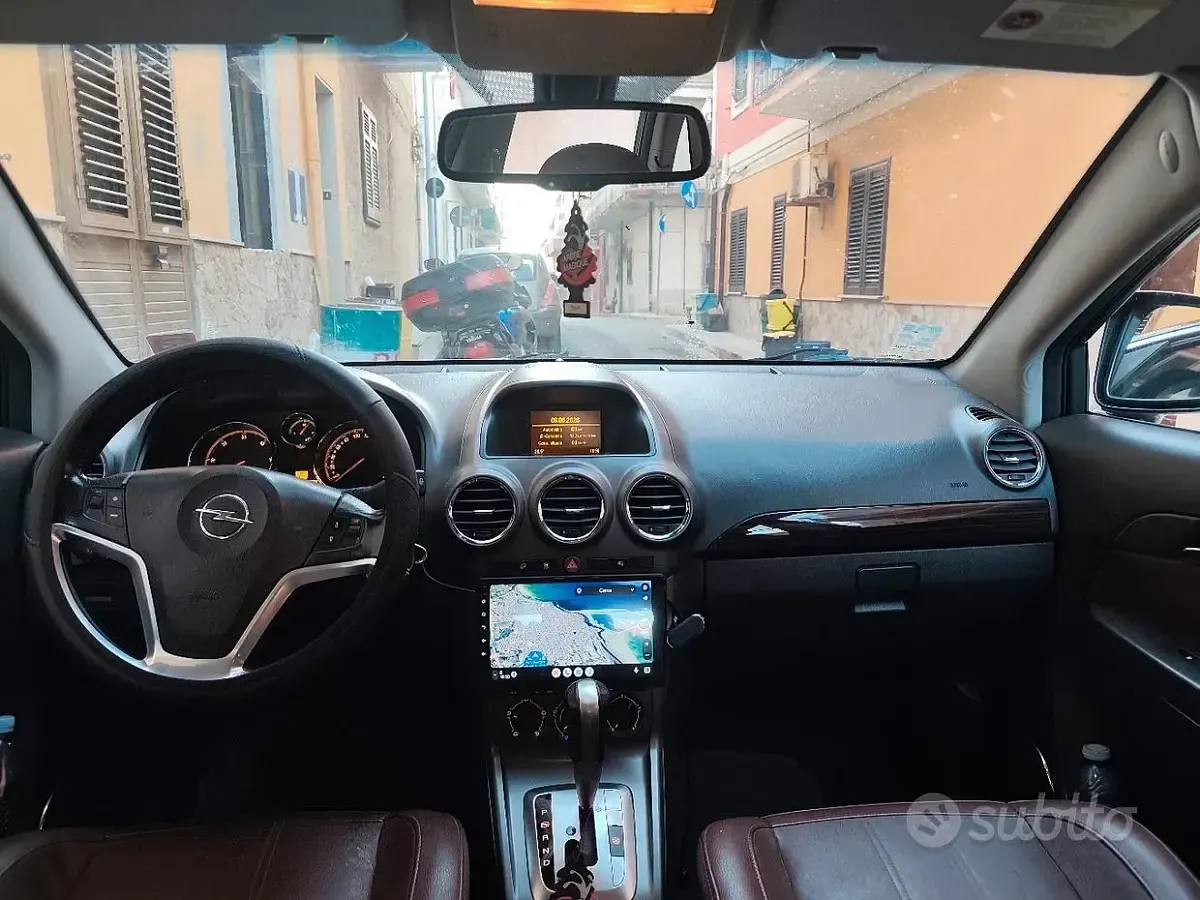 Usata Opel Antara 150 CV (110 kW) 2007 Nero SUV