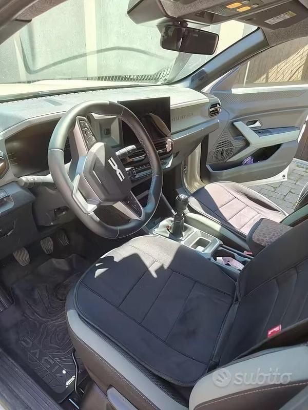 Usata Dacia Duster 101 CV (74 kW) 2025 SUV