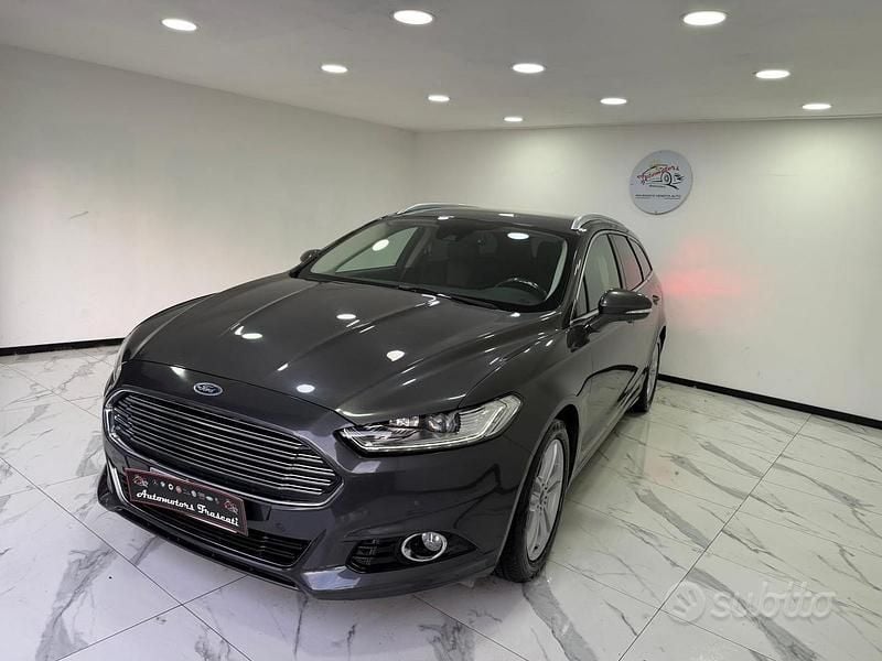 Usata Ford Mondeo Titanium 150 CV (110 kW) 2015 Grigio Station wagon