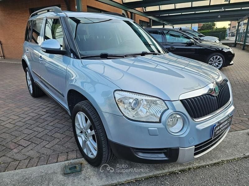 Usata Skoda Yeti Experience 105 CV (77 kW) 2010 Grigio metallizzato SUV