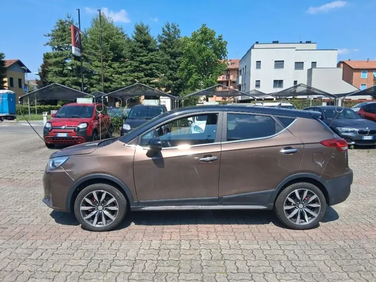 Usata EVO Evo 4 114 CV (83 kW) 2021 Grigio SUV