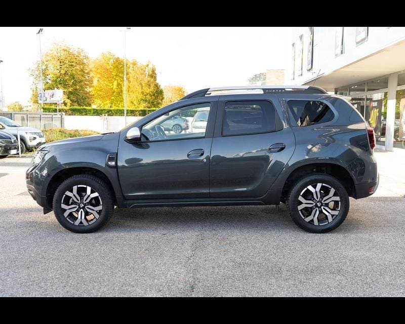 Usata Dacia Duster Prestige 116 CV (85 kW) 2022 Grigio cometa SUV