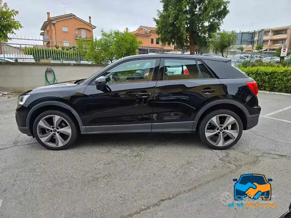 Usata Audi Q2 Advanced 116 CV (85 kW) 2023 Nero SUV