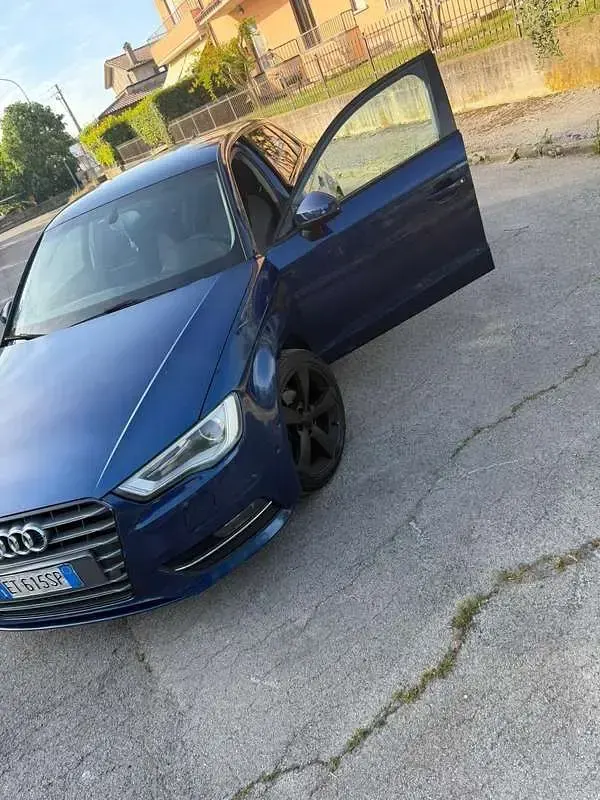 Usata Audi A3 Ambiente 150 CV (110 kW) 2014 Blu/azzurro Berlina