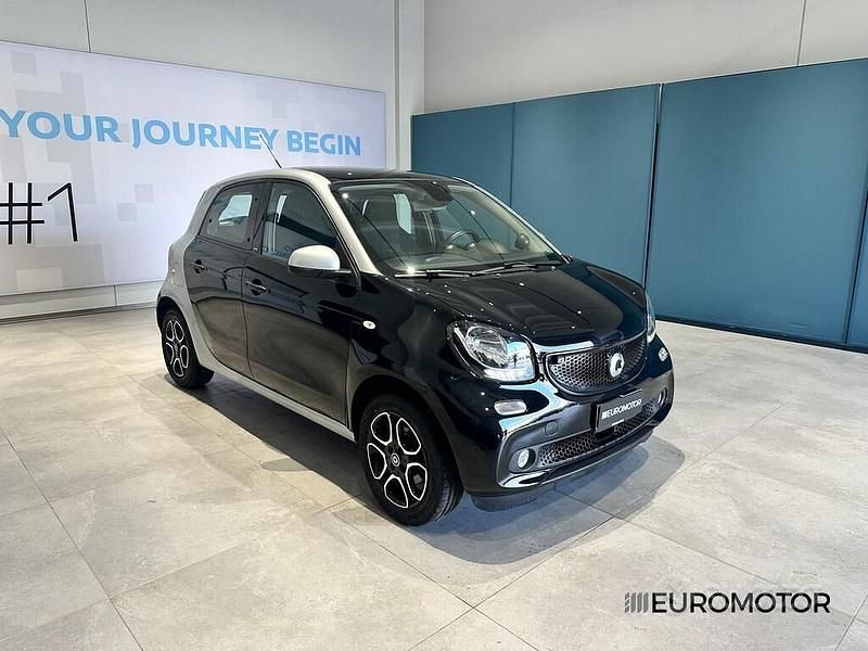 Usata Smart ForFour Passion 71 CV (52 kW) 2019 Nero Utilitaria