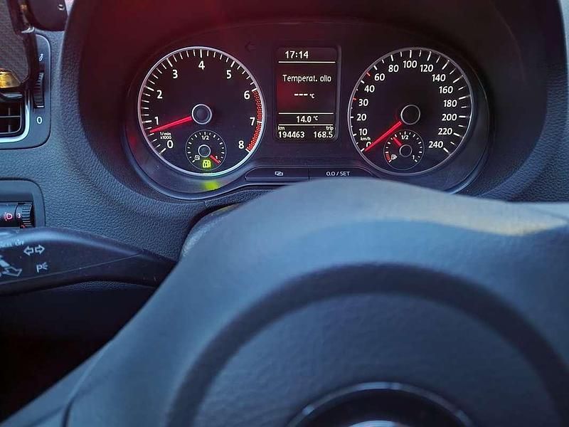 Usata VW Polo Comfortline 82 CV (60 kW) 2013 Berlina