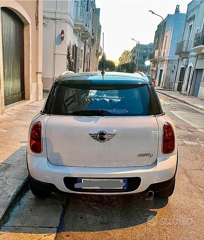 Usata Mini Cooper D Countryman 111 CV (81 kW) 2010 Bianco SUV