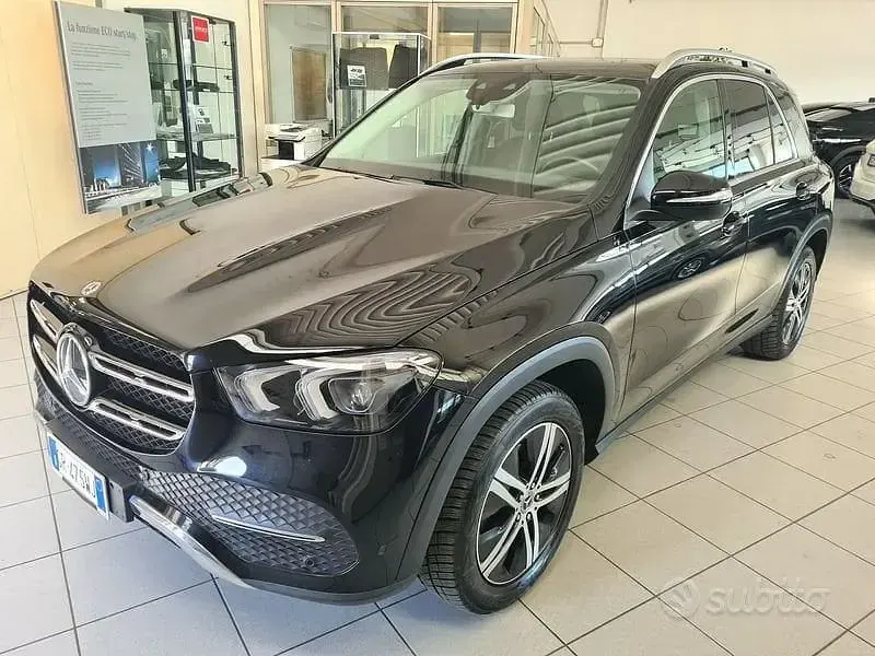 Usata Mercedes GLE300 245 CV (180 kW) 2019 Nero SUV