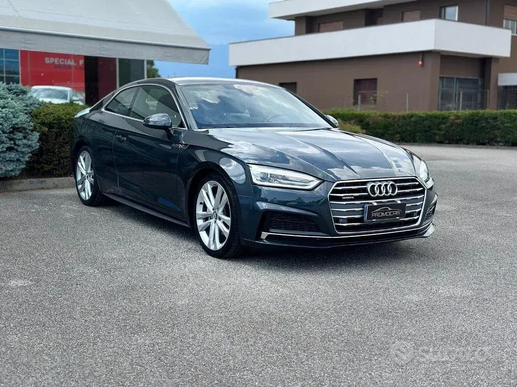 Usata Audi A5 Business 190 CV (139 kW) 2019 Grigio Coupé