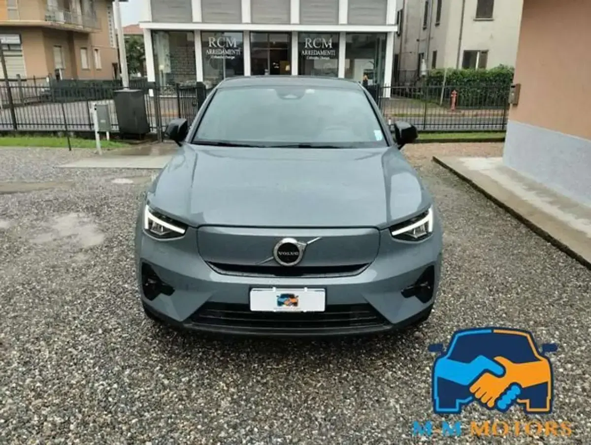 Usata Volvo C40 Ultimate 301 kW (410 CV) 2022 Giallo SUV