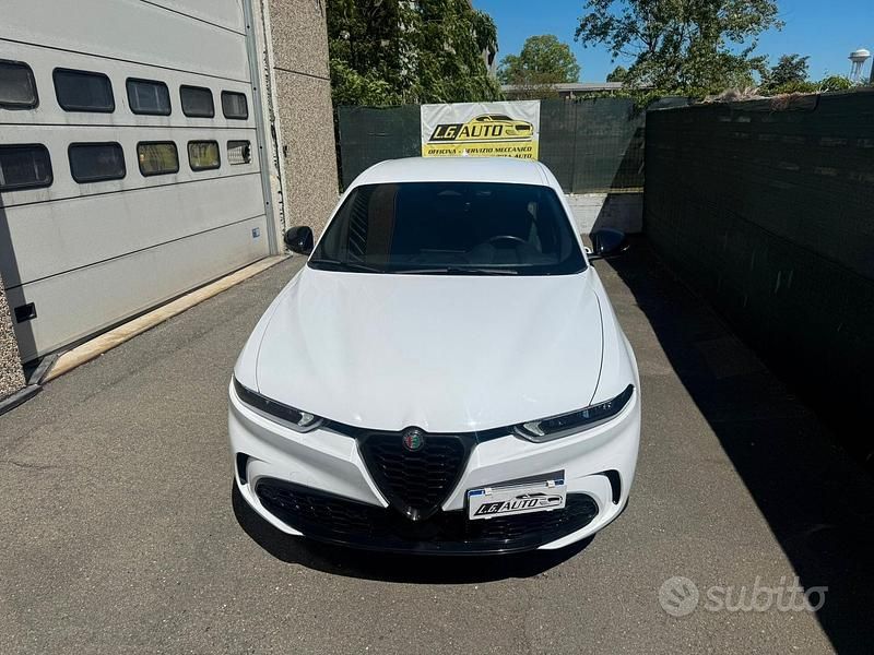 Usata Alfa Romeo Tonale Sprint 131 CV (96 kW) 2022 Bianco SUV