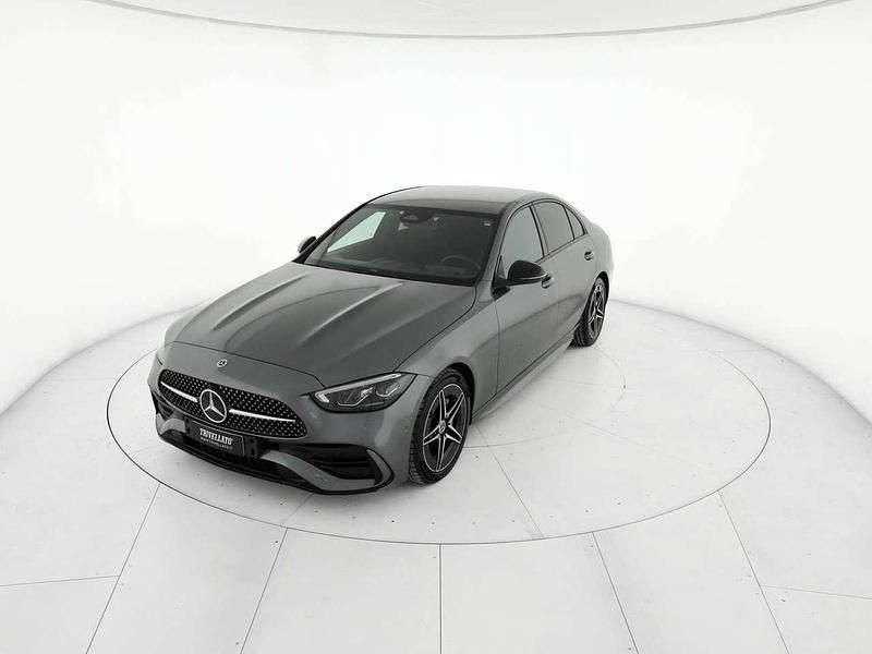 Usata Mercedes C220 AMG Line Premium 197 CV (144 kW) 2024 Grigio Berlina