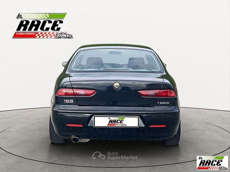 Usata Alfa Romeo 156 Distinctive 151 CV (111 kW) 2001 Blu Berlina