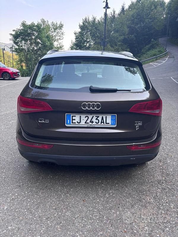 Usata Audi Q5 143 CV (105 kW) 2011 Marrone SUV