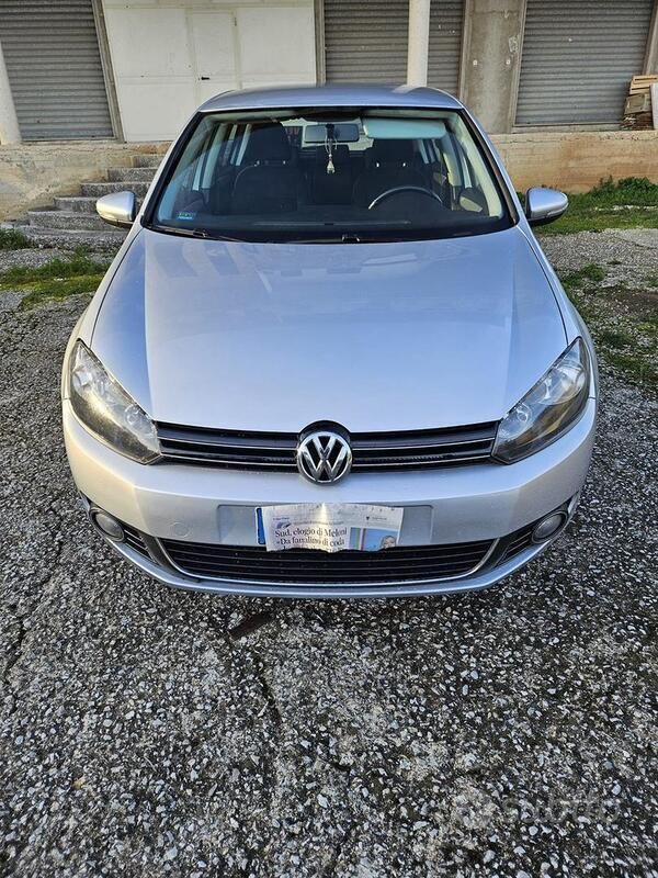 Usata 2011 VW Golf VI Tre volumi | 6200 € (Cara) - Immagine 1/4