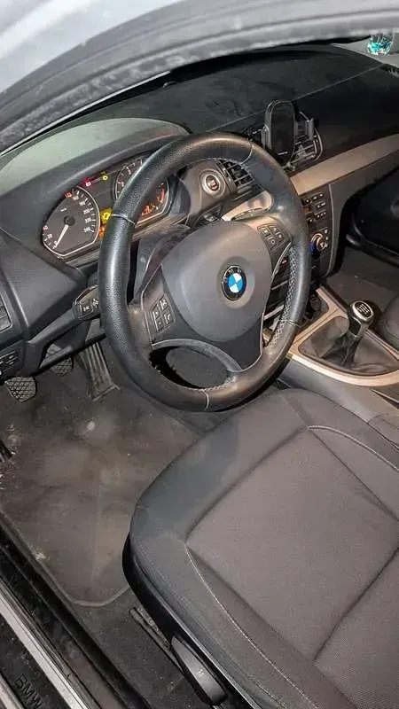 Usado BMW 116 122 HP (89 kW) 2009 Citadino