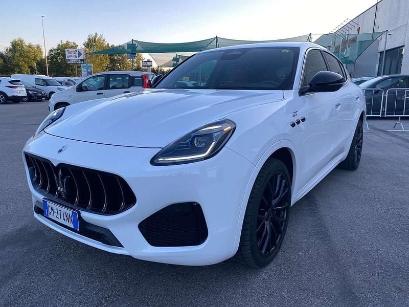 Usata Maserati Grecale GT 300 CV (220 kW) 2022 Bianco SUV