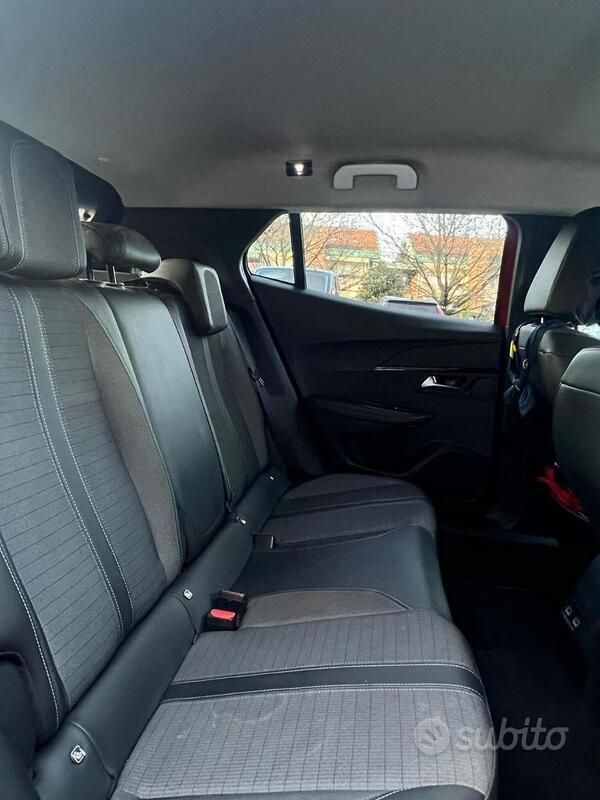 Rosso Usata 2021 Peugeot 2008 SUV | 18.500 € (Cara) - Immagine 1/4
