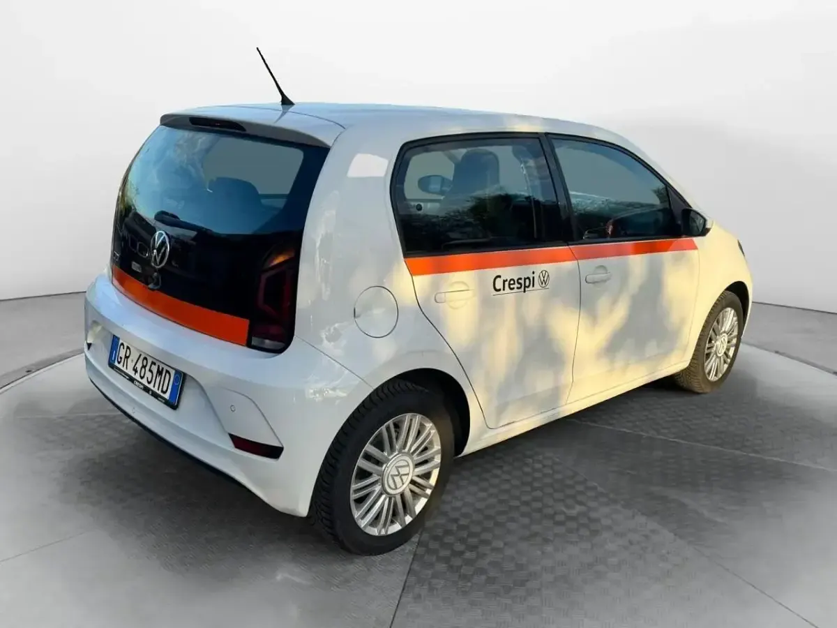 Usata VW up! Move 65 CV (47 kW) 2023 Bianco Utilitaria