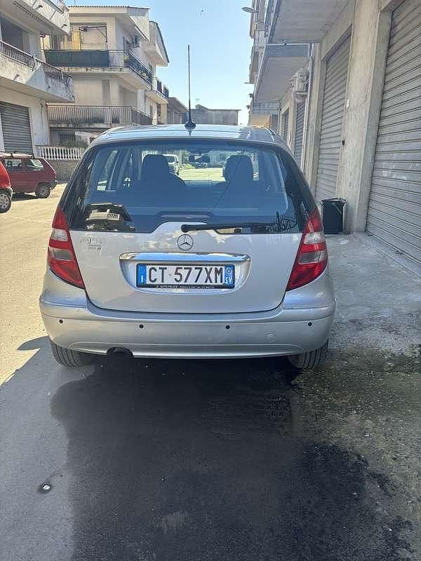 Usata Mercedes A150 Avantgarde 95 CV (69 kW) 2005 Grigio Monovolume