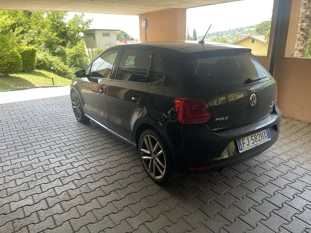 Usata VW Polo Highline 90 CV (66 kW) 2017 Nero Berlina