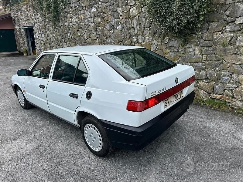 Usata Alfa Romeo 33 88 CV (64 kW) 1992 Bianco Berlina