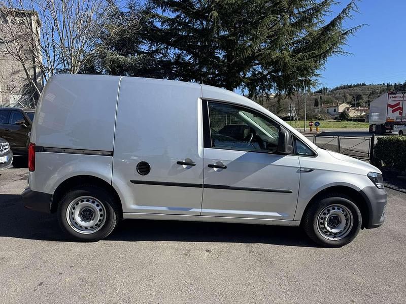 Usata VW Caddy 110 CV (80 kW) 2015 Argento Monovolume